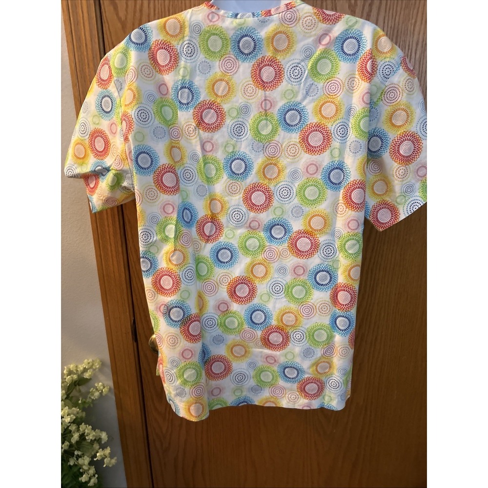 scrubs tops for women